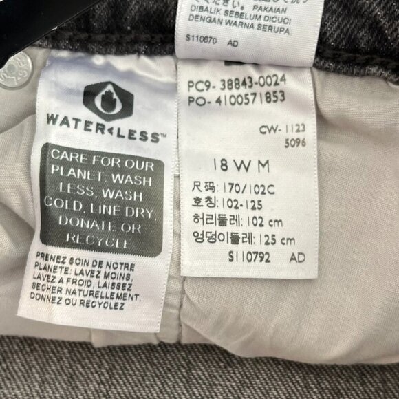 Levi's Premium Woman Black Worn In Ribcage Straight Ankle Jeans Sz 18W - Picture 10 of 10